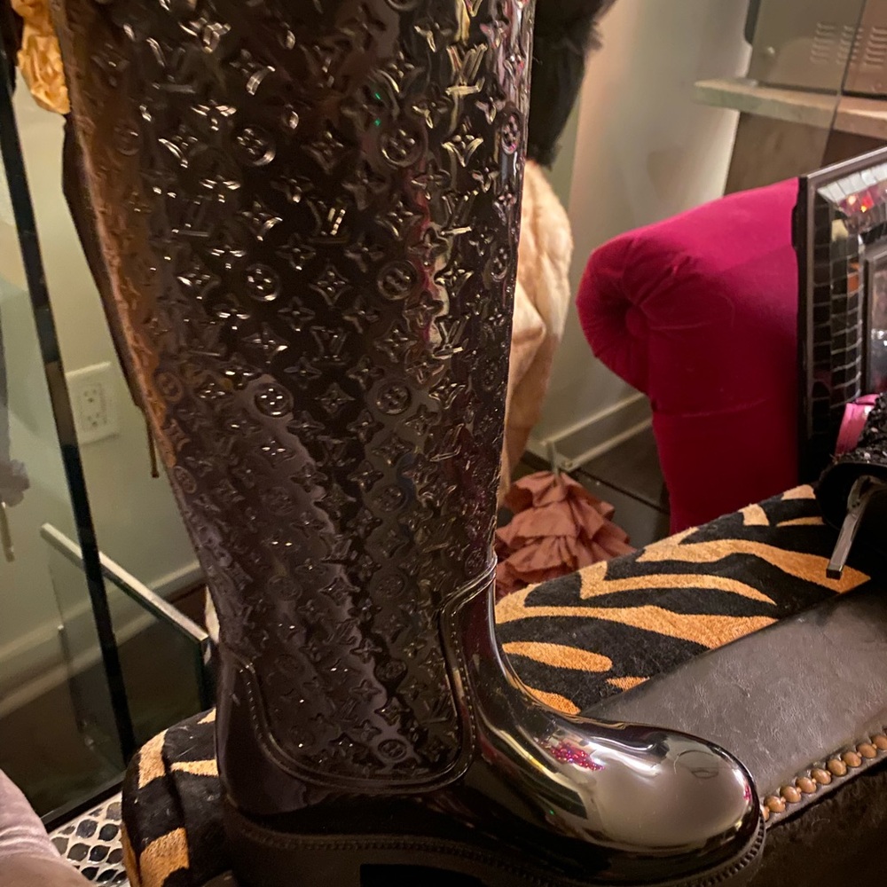 Louis Vuitton Shiny Black Monogram Rain Boots